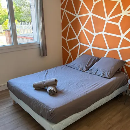 בית נופש La Maison Champollion *