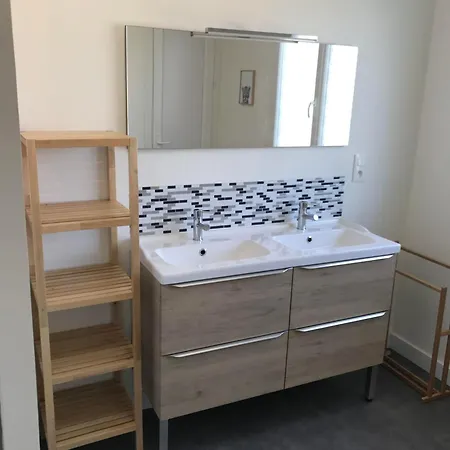 La Maison Champollion * אלבי